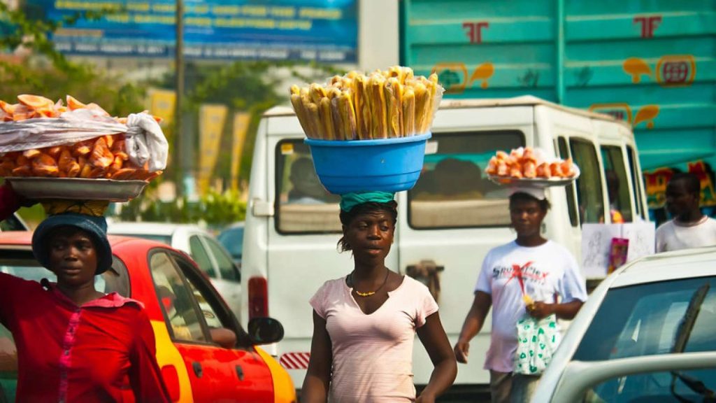 Hawkers in Lagos traffic jam